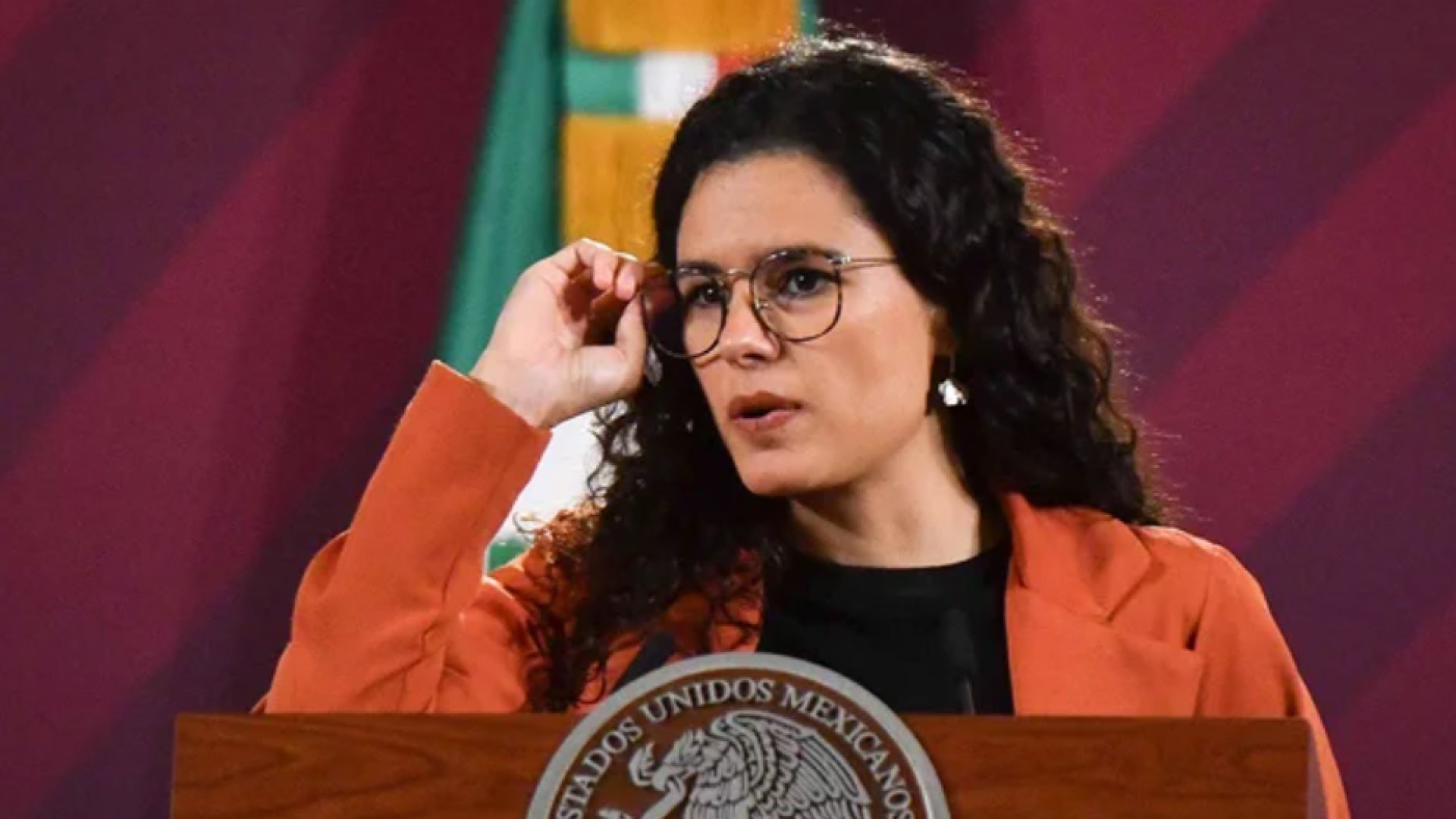 Luisa María Alcalde afirma que el Paquete económico 2024 garantizará una transición ordenada
