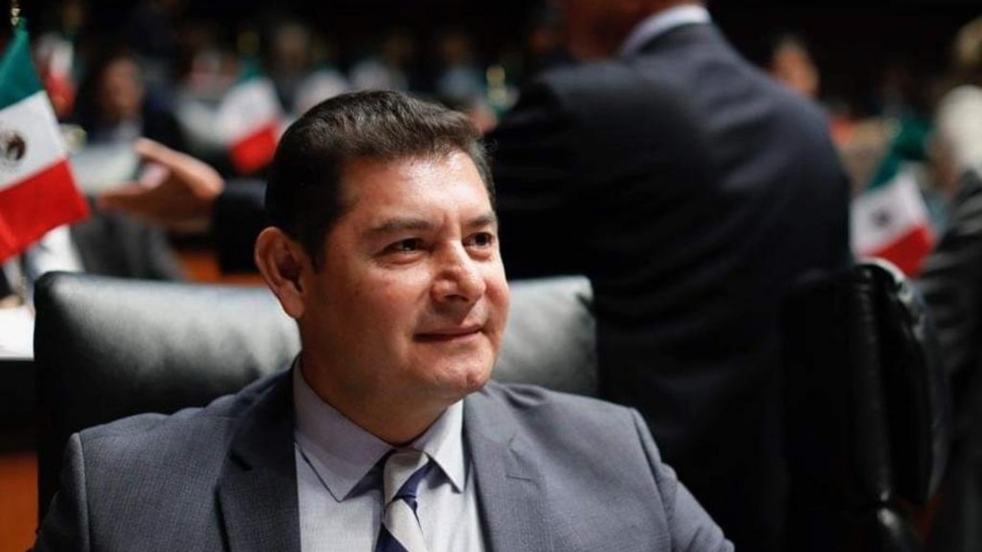 Alejandro Armenta se perfila por la gubernatura de Puebla por Morena