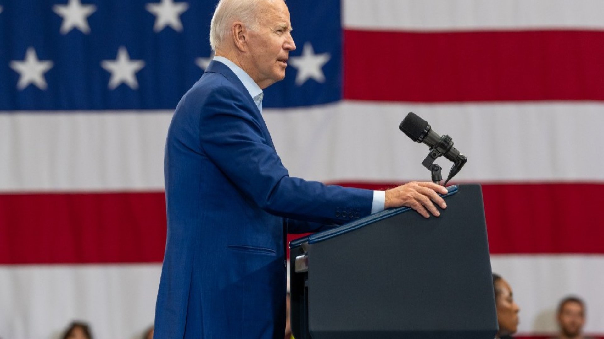 Afirma Joe Biden que quieren llevarlo a juicio político