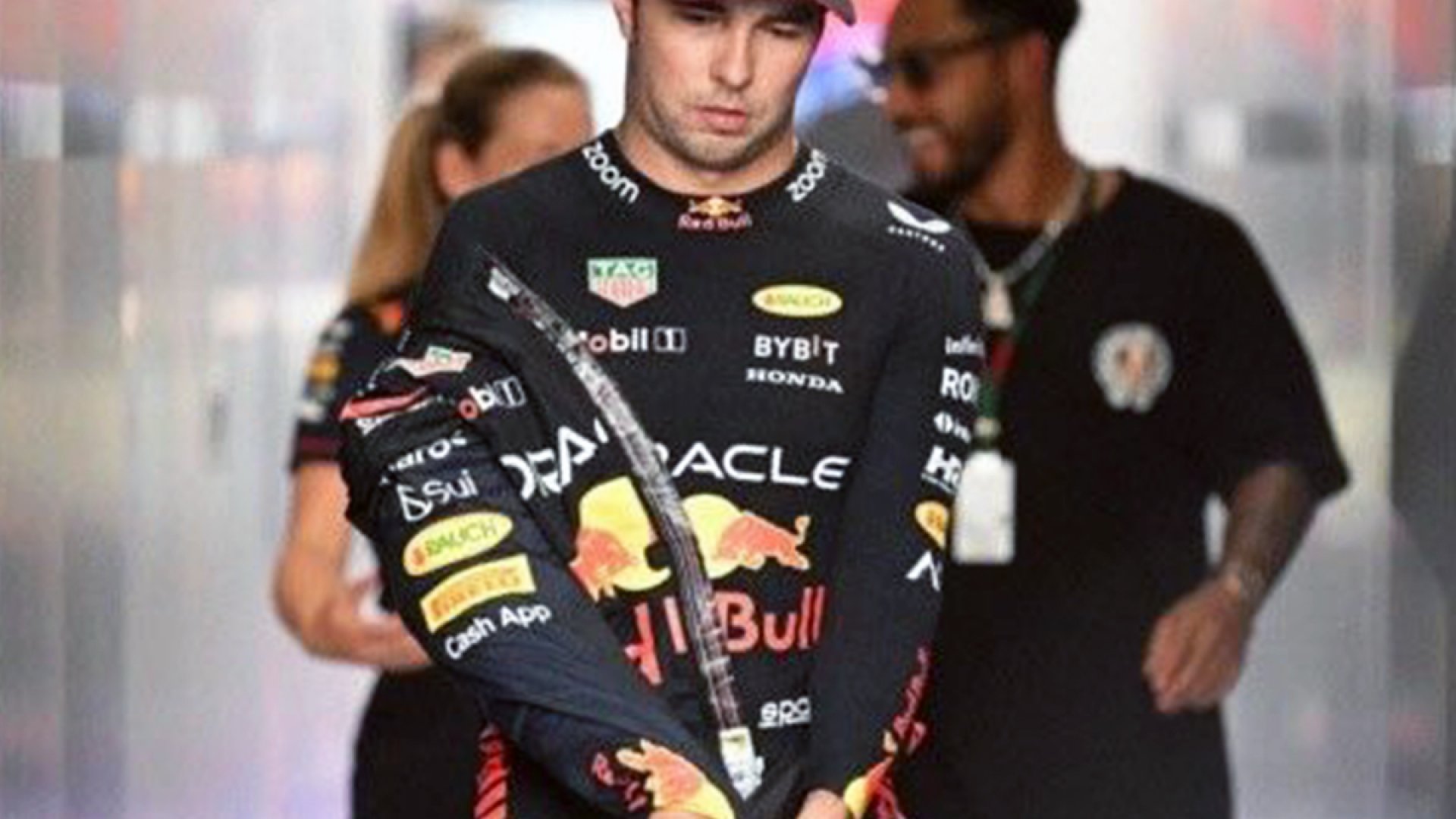 Max Verstappen y Sergio Pérez están fuera de la Q2 del GP de Singapur