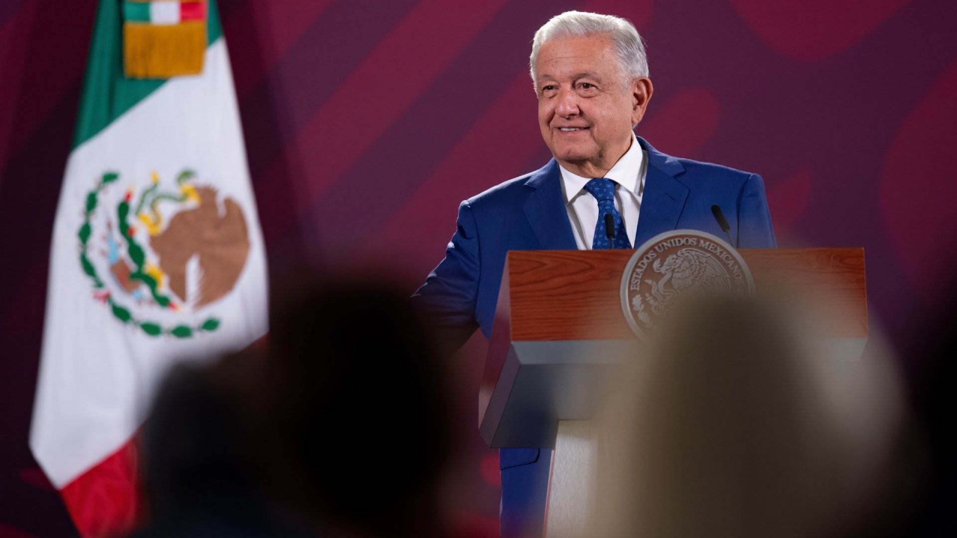 “Ya tenemos toda la información”: AMLO anuncia próxima reunión con padres de estudiantes de Ayotzinapa 