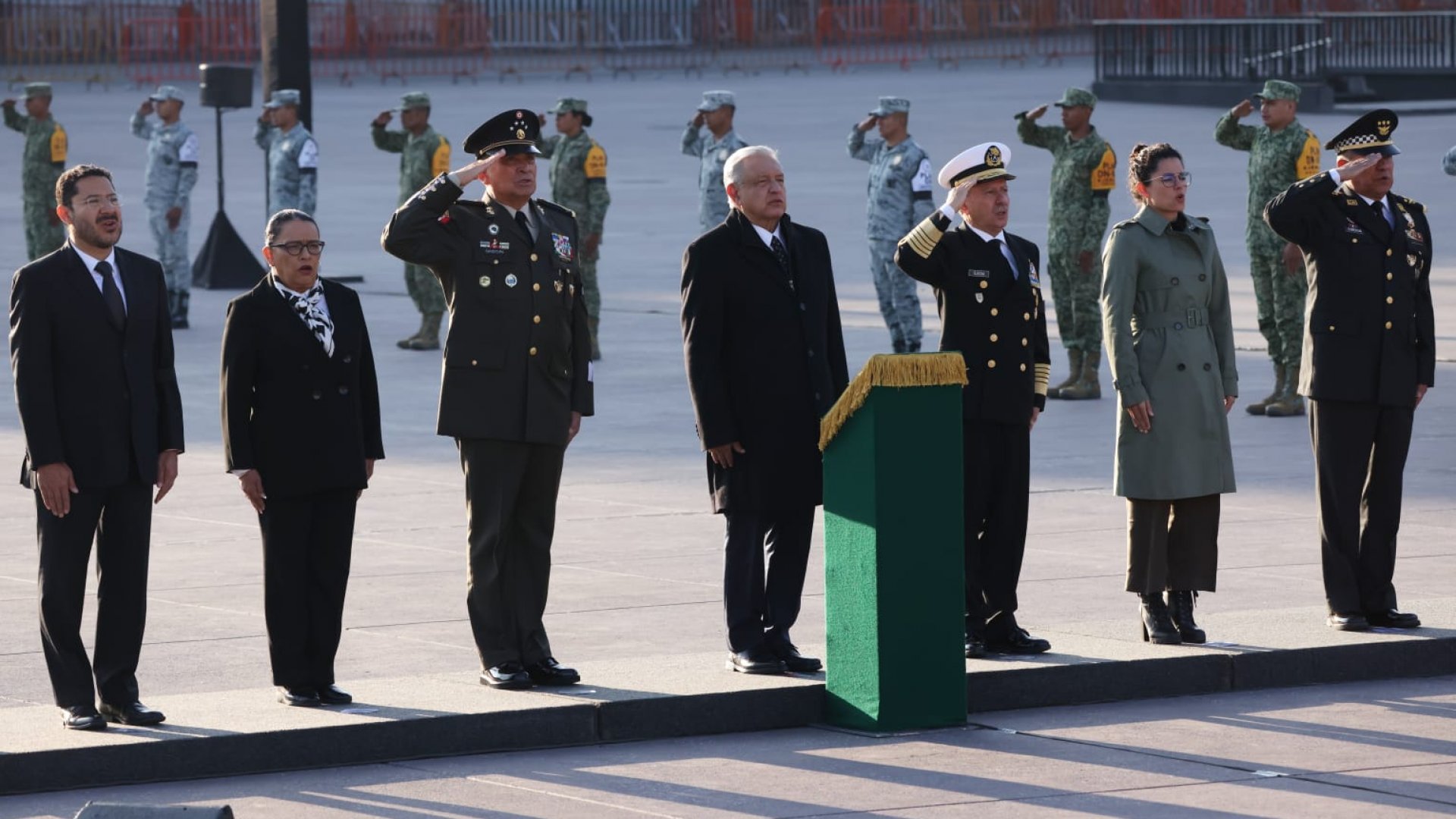Encabeza AMLO ceremonia para recordar a víctimas de sismos de 1985 y 2017