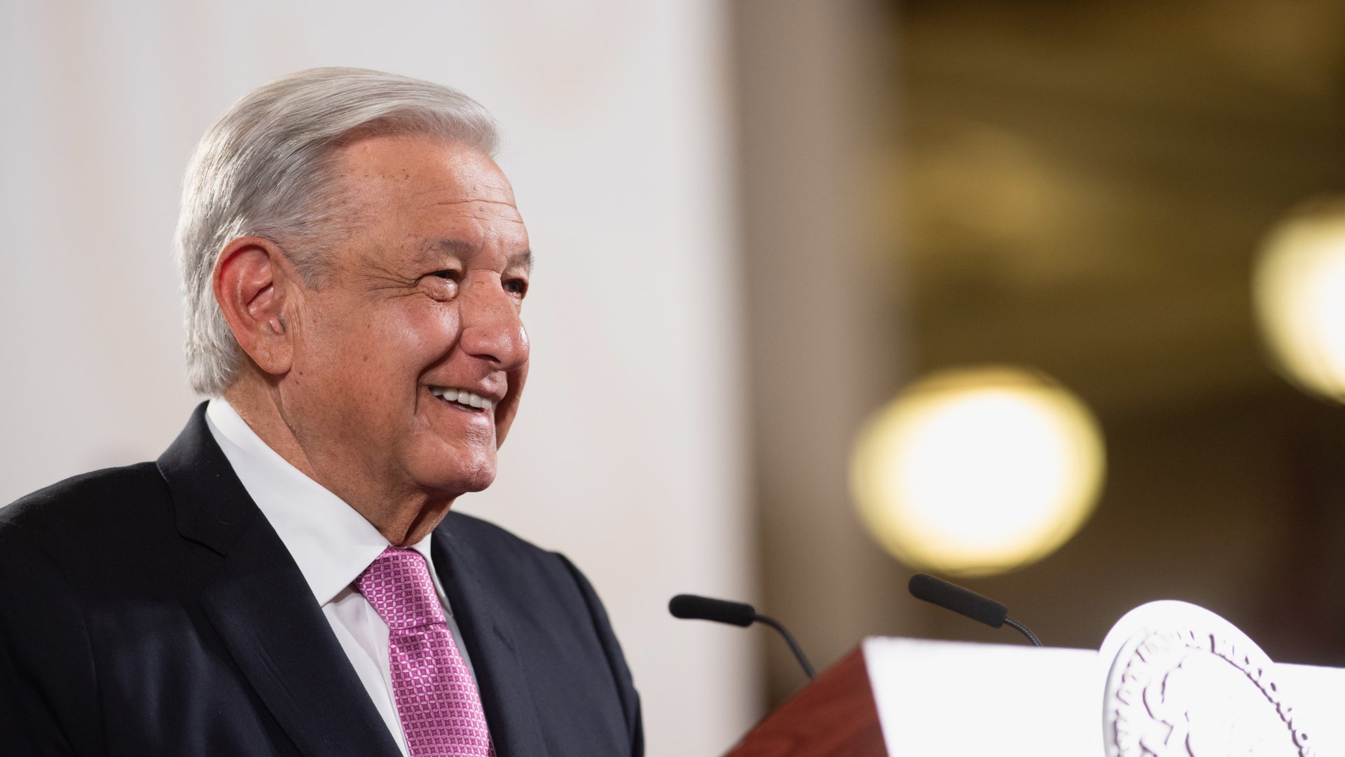 AMLO espera cobertura amplia al plagio de Xóchitl Gálvez
