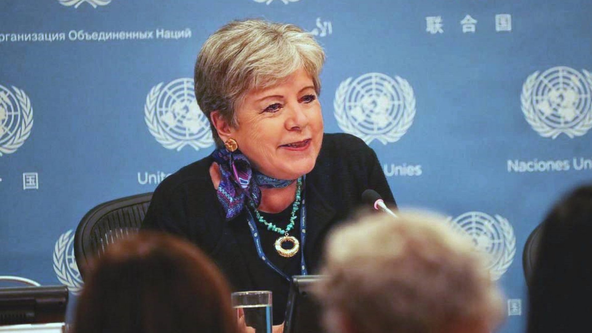 Rebasa ola migratoria a México y EU: Bárcena
