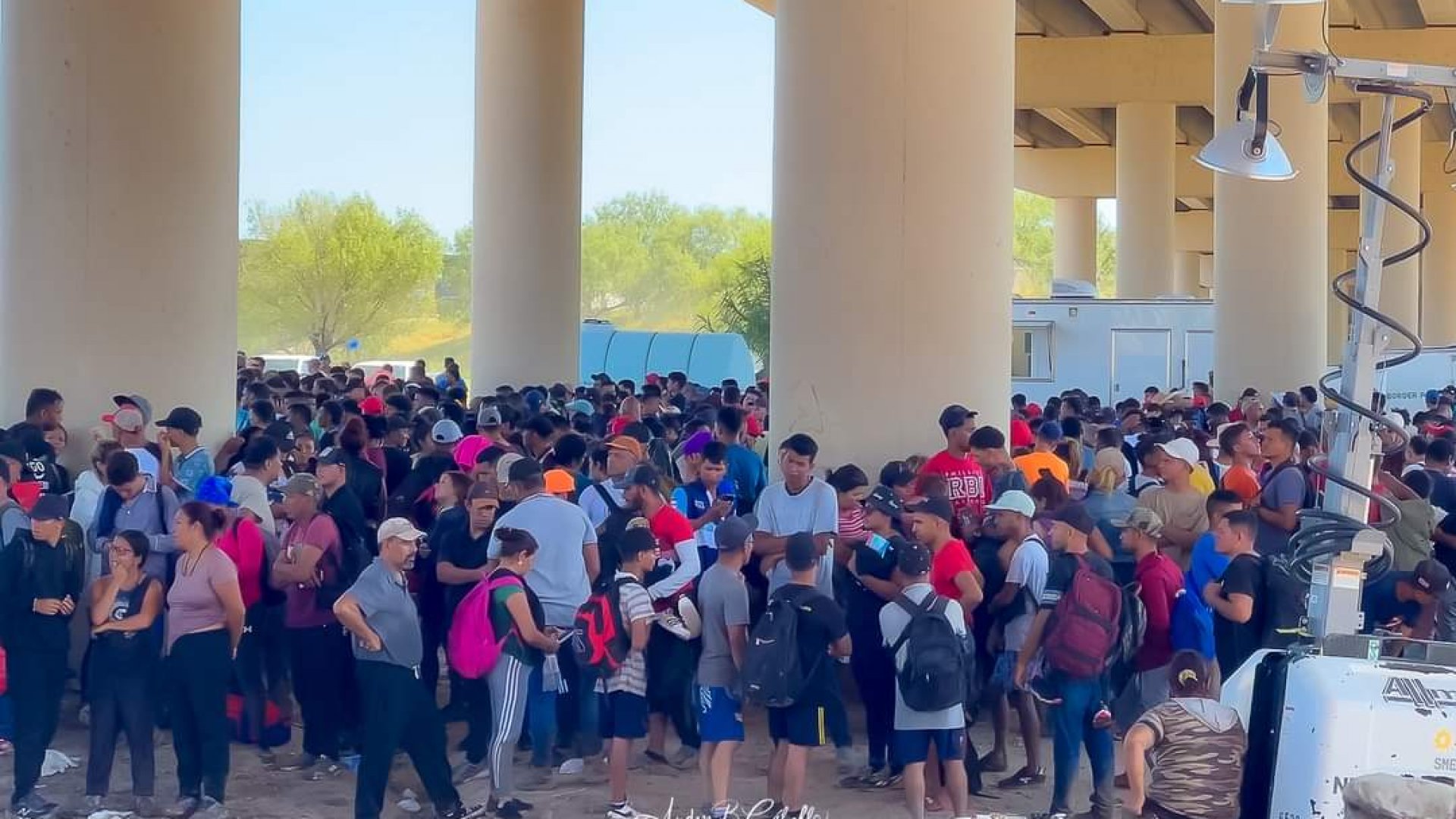 ‘Ahoga’ ola migrante a los 34 mil efectivos
