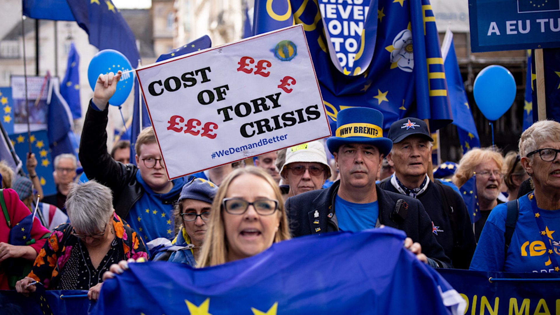 Miles de británicos se manifiestan en Londres contra el Brexit: '¡Volveremos a la Unión Europea!'