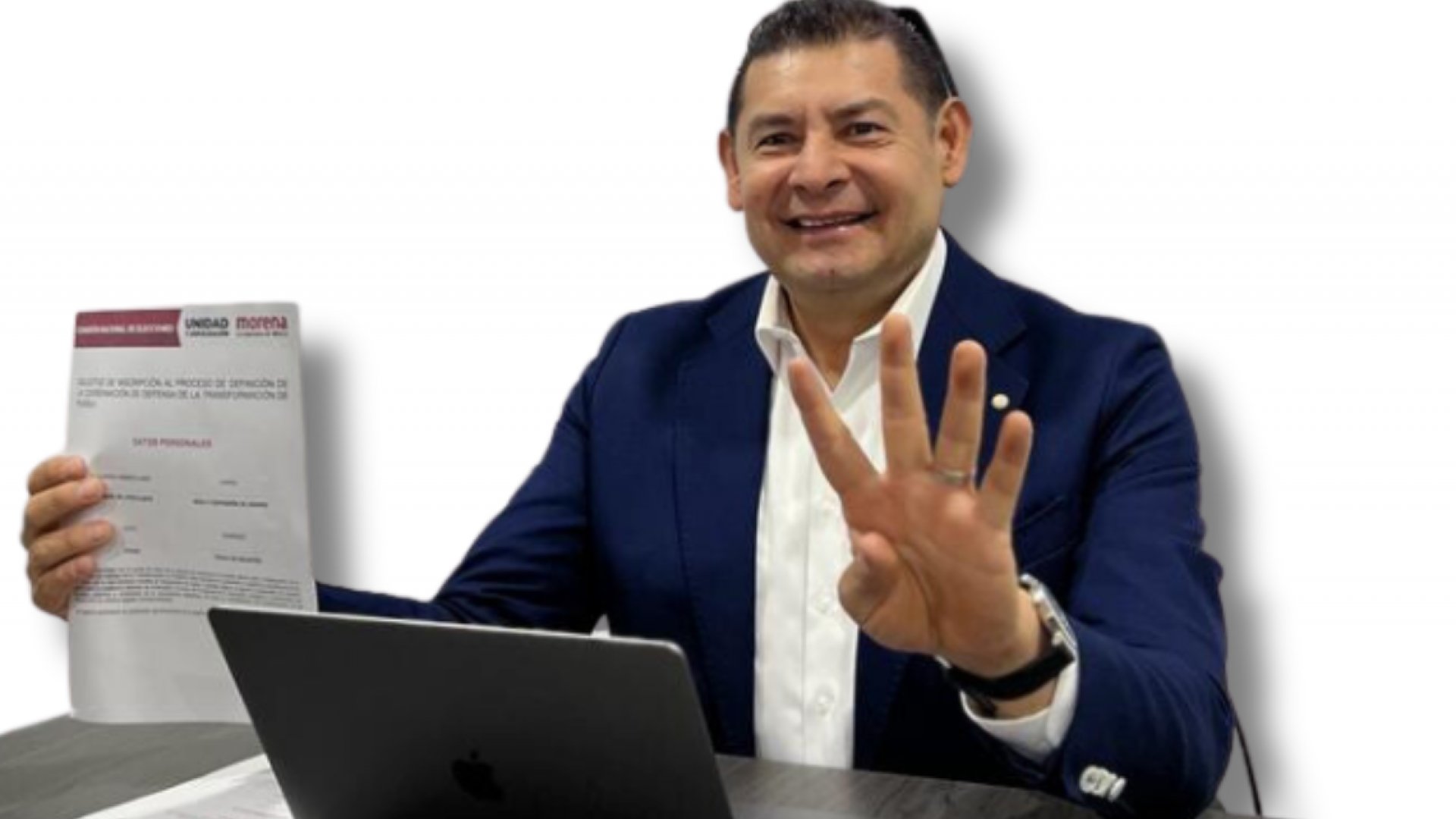 Alejandro Armenta se registra para la candidatura de Morena en Puebla