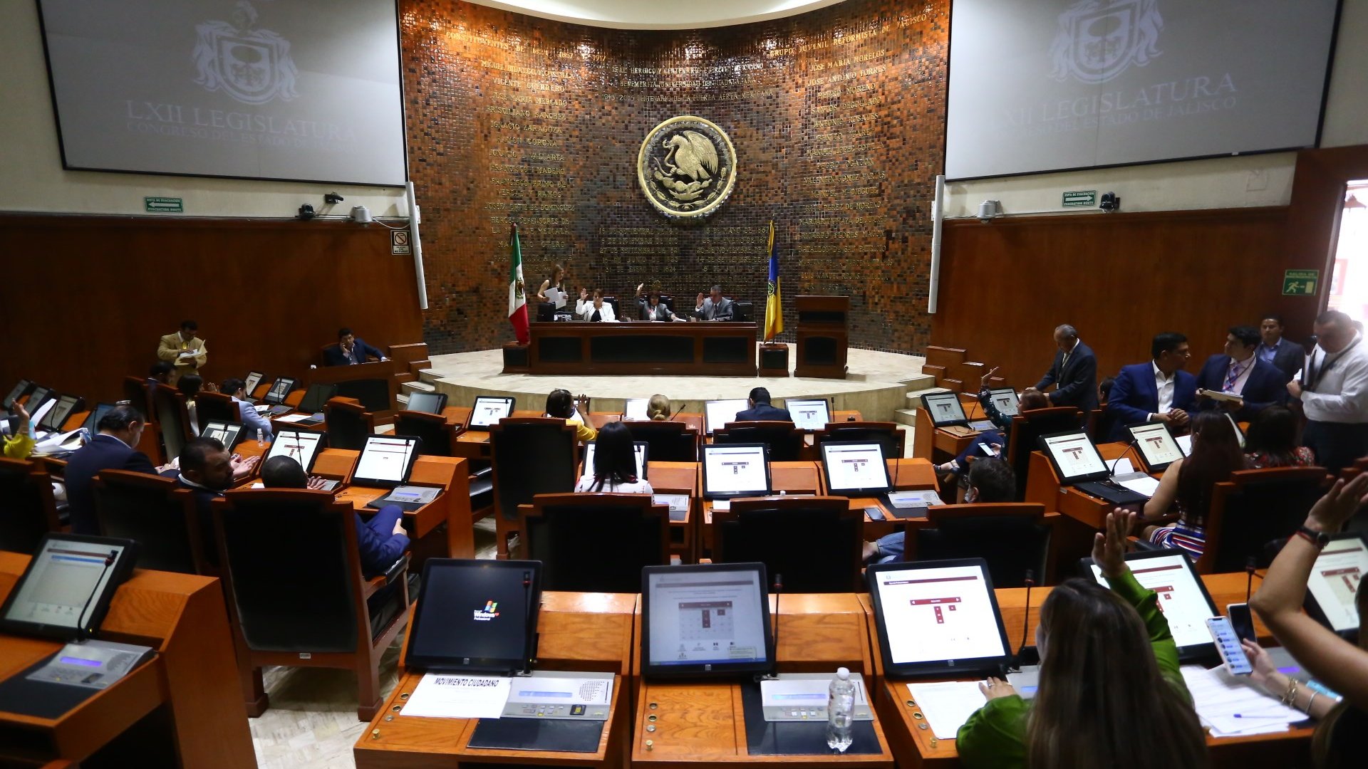 Buscan acabar con las ratas en el Congreso de Jalisco