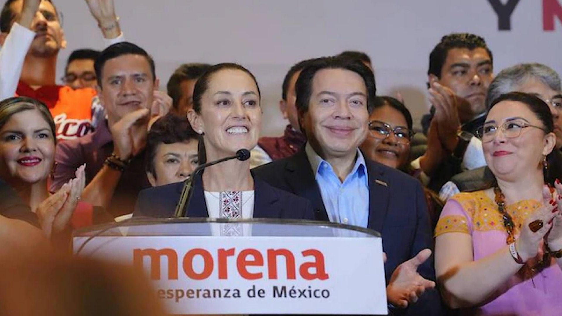 Sheinbaum propone becas a estudiantes de escuelas públicas en todo el país