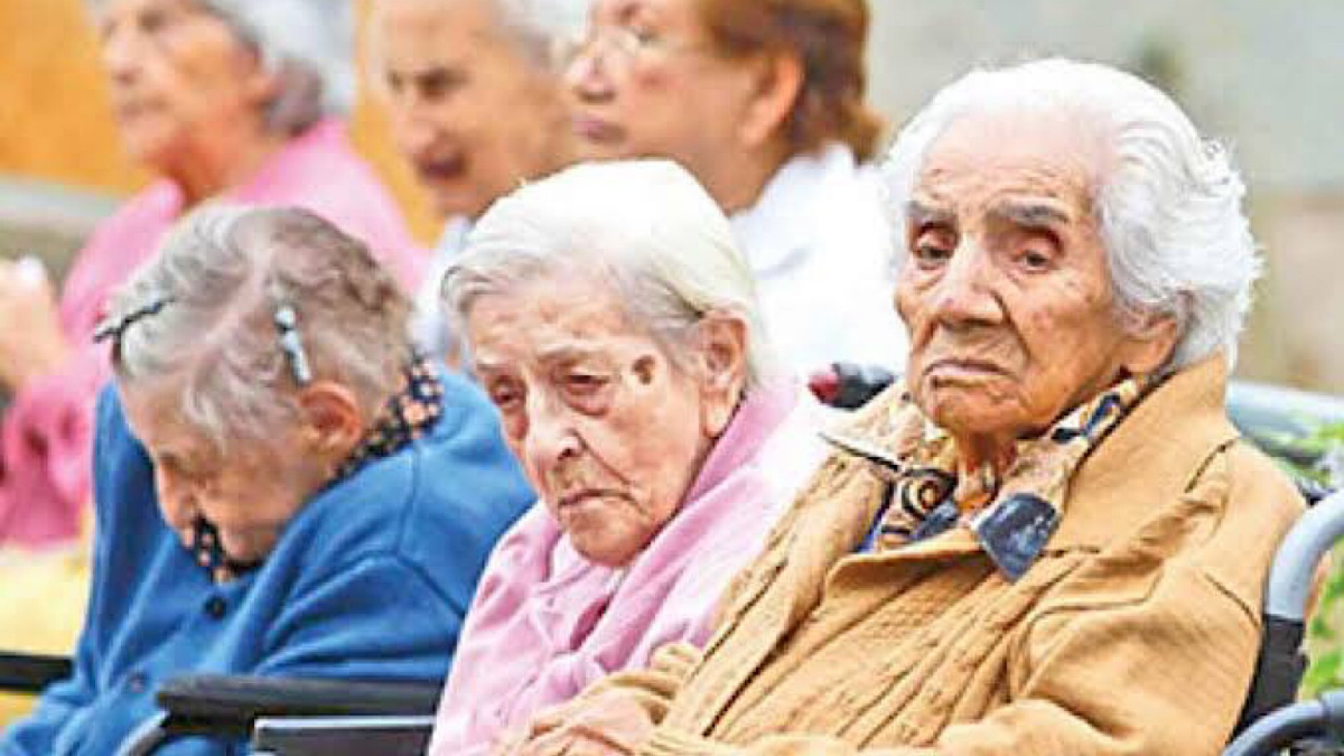 Millones de adultos mayores en soledad y sin cuidados: Inegi