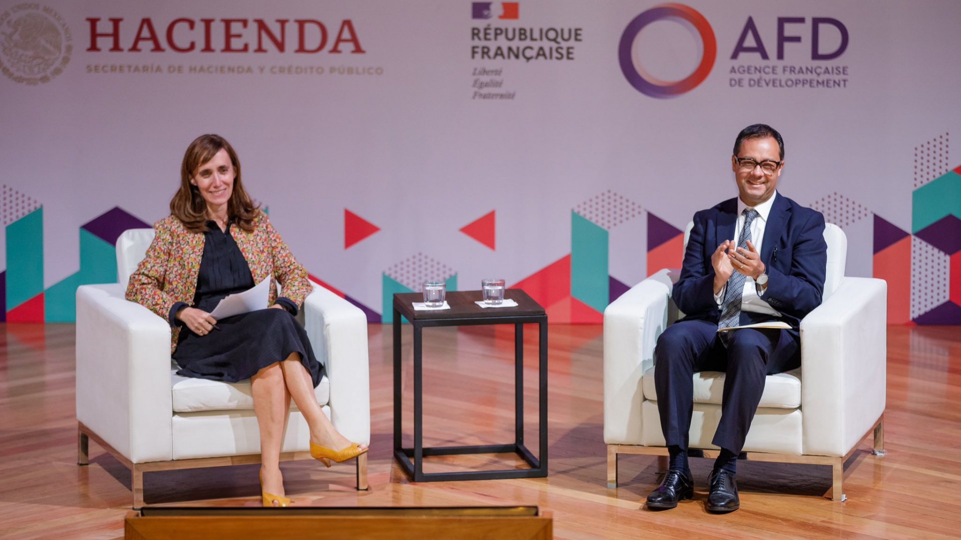 Nivel de deuda se mantendrá bajo en 2024: SHCP