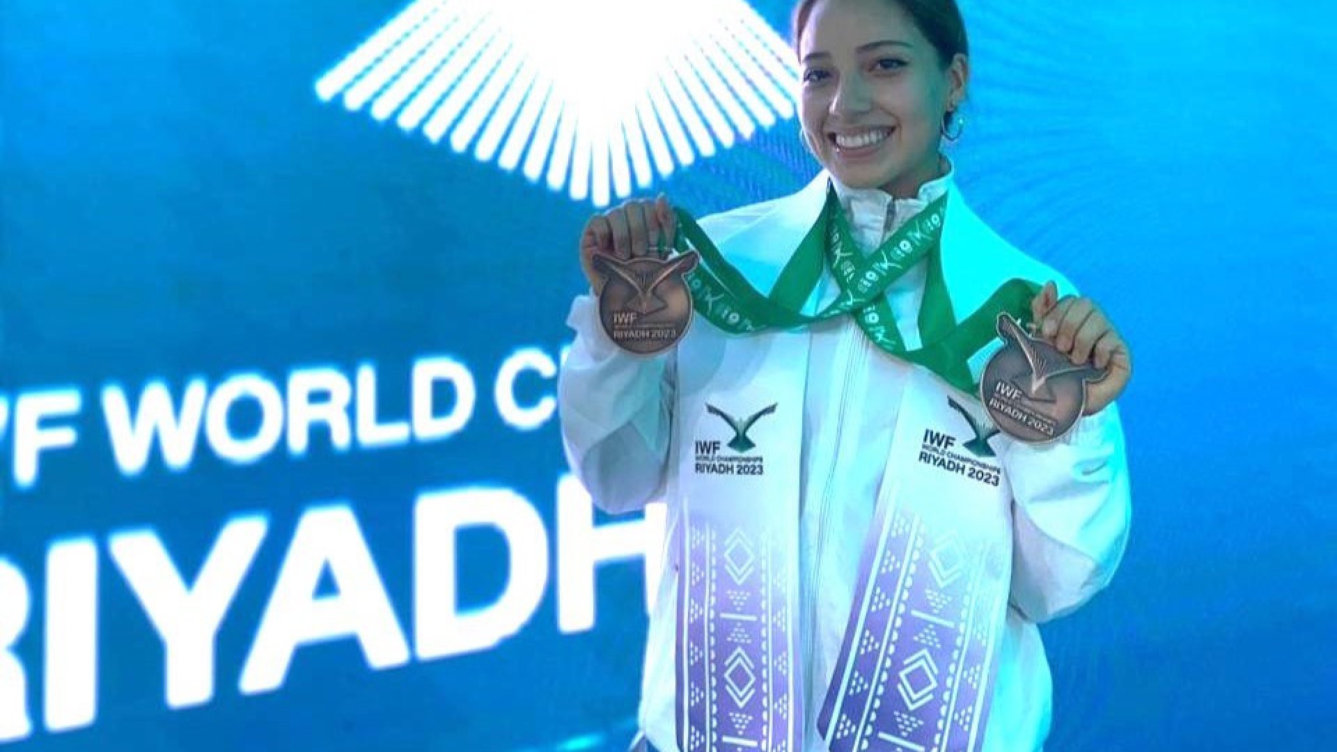 Proponen a la regia Irene Borrego para Premio Nacional del Deporte 2023