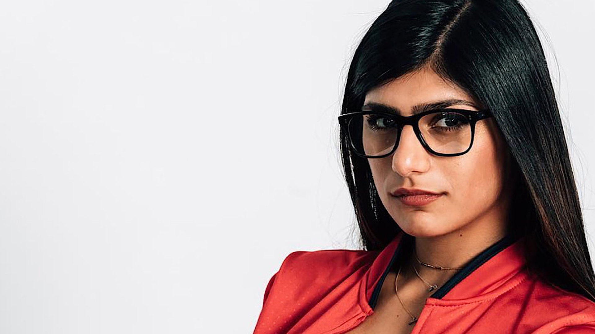 Playboy rompe su contrato con Mia Khalifa por su apoyo a Palestina