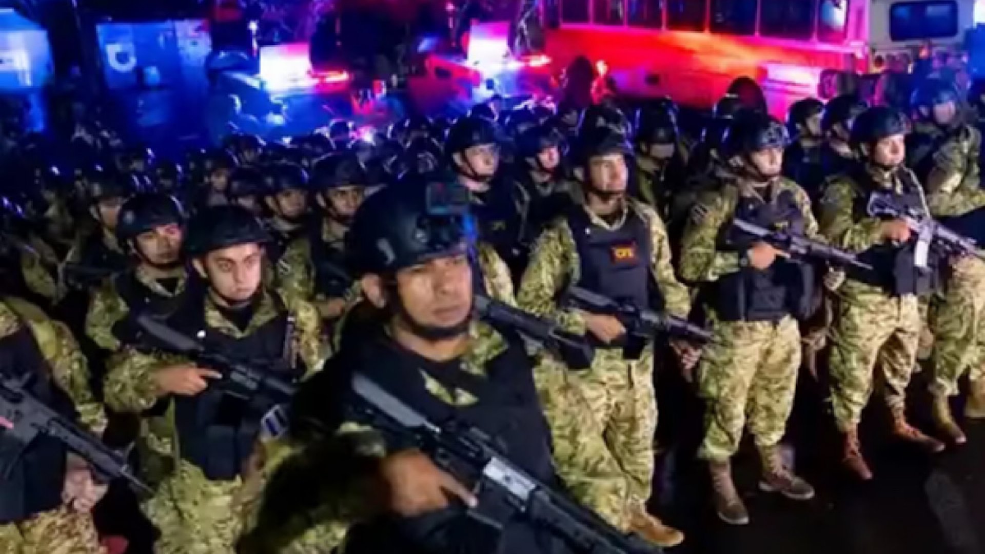 Salen a cazar Maras en El Salvador; Bukele despliega 4 mil militares