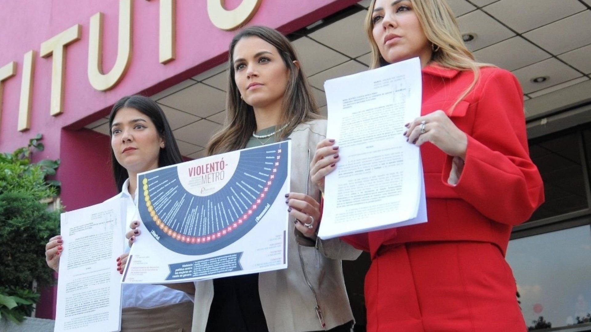 Denuncian a Samuel García ante el INE por violencia política en razón de género