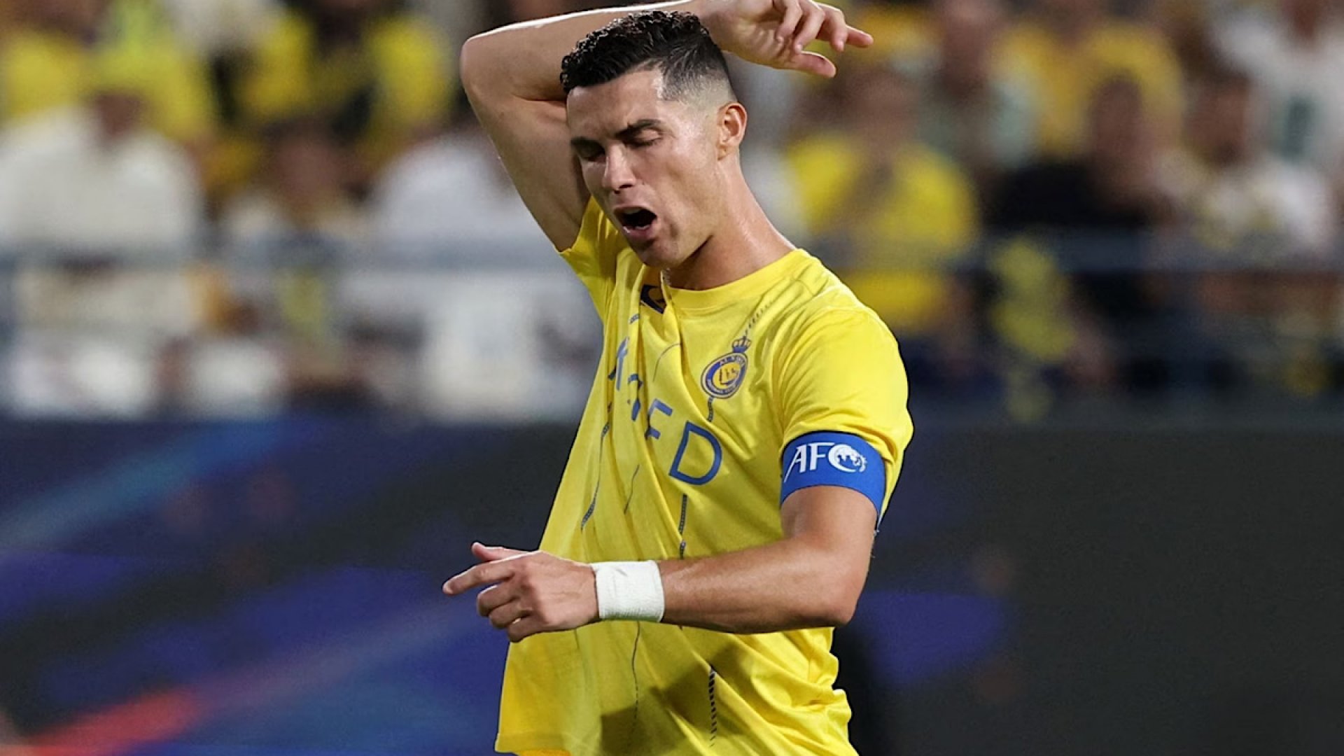 Afirman que CR7 es condenado a 99 latigazos por adulterio; Irán lo desmiente