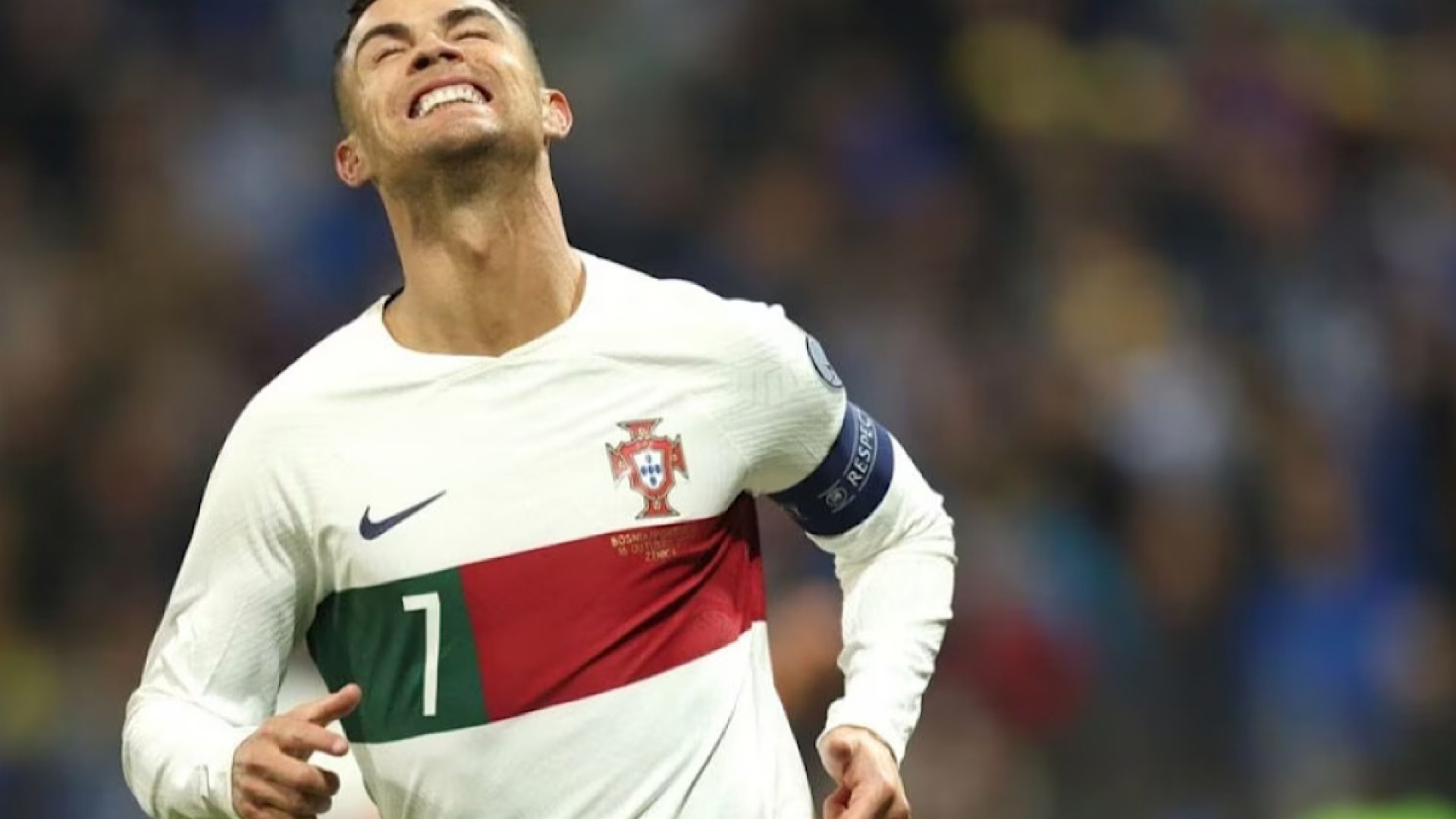 Cristiano Ronaldo es atacado y herido en pleno partido de Portugal vs Bosnia