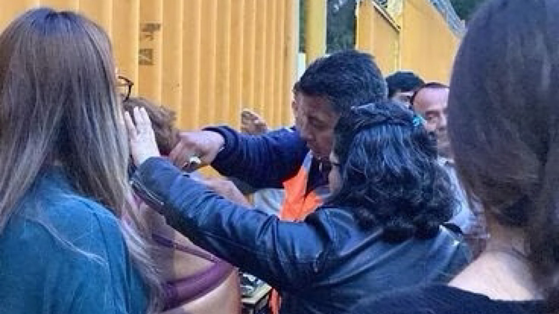 Encapuchados vandalizan nuevamente CCH Azcapotzalco