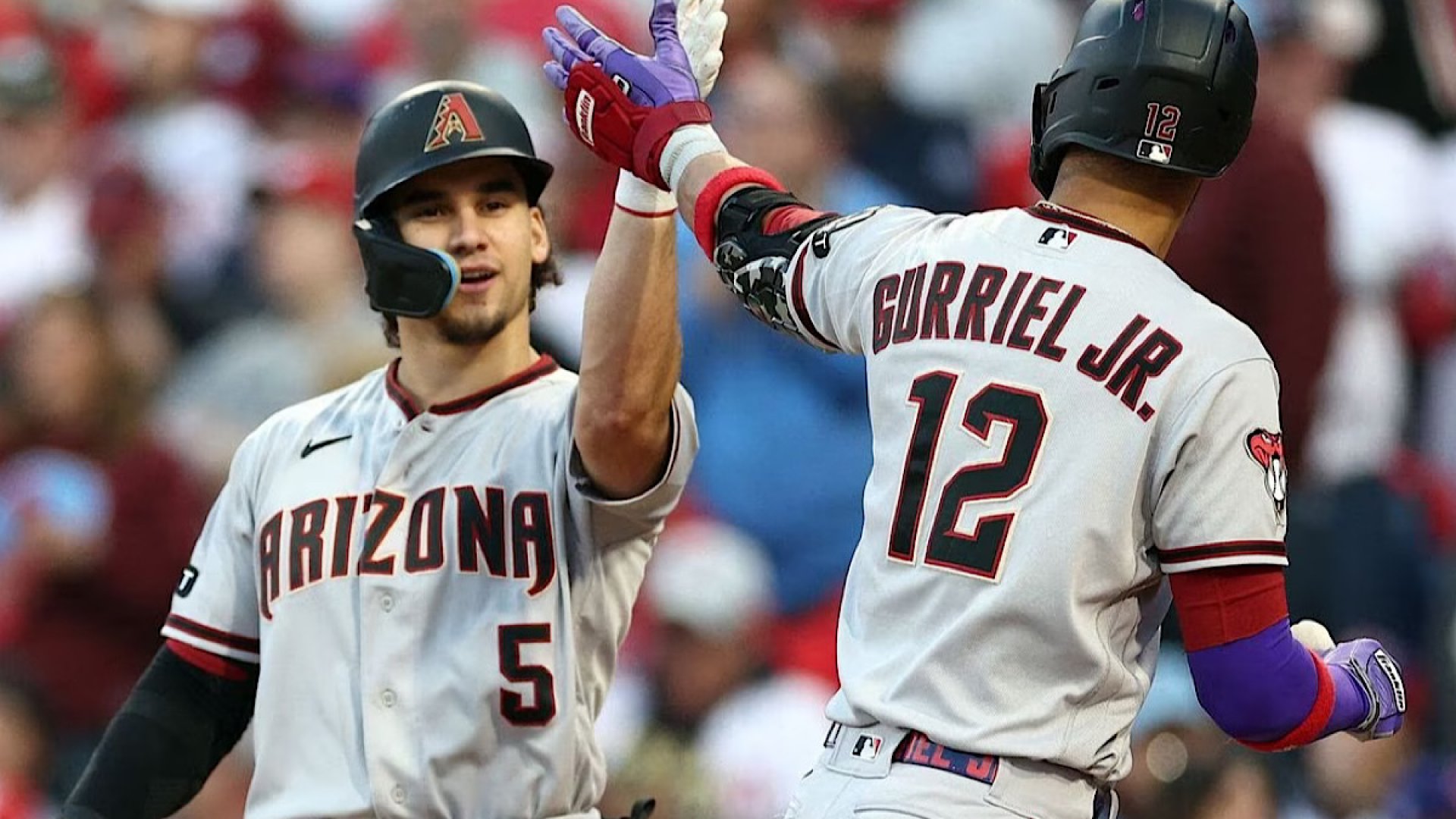 D-Backs de Arizona hace la hombrada, vence a Filadelfia y obligan a séptimo juego