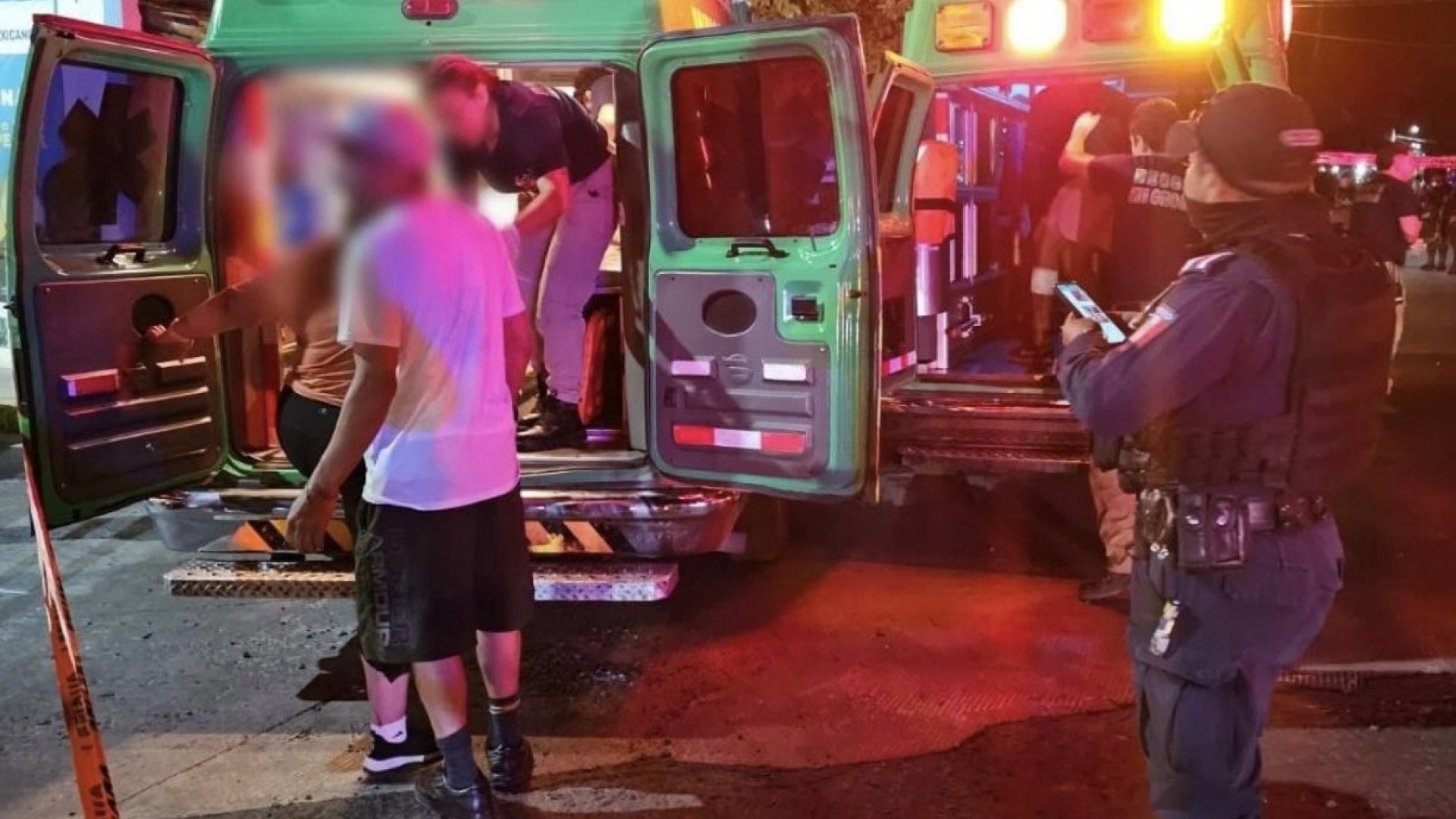 Balean a un grupo de danzantes en Zamora, Michoacán; hay 10 heridos