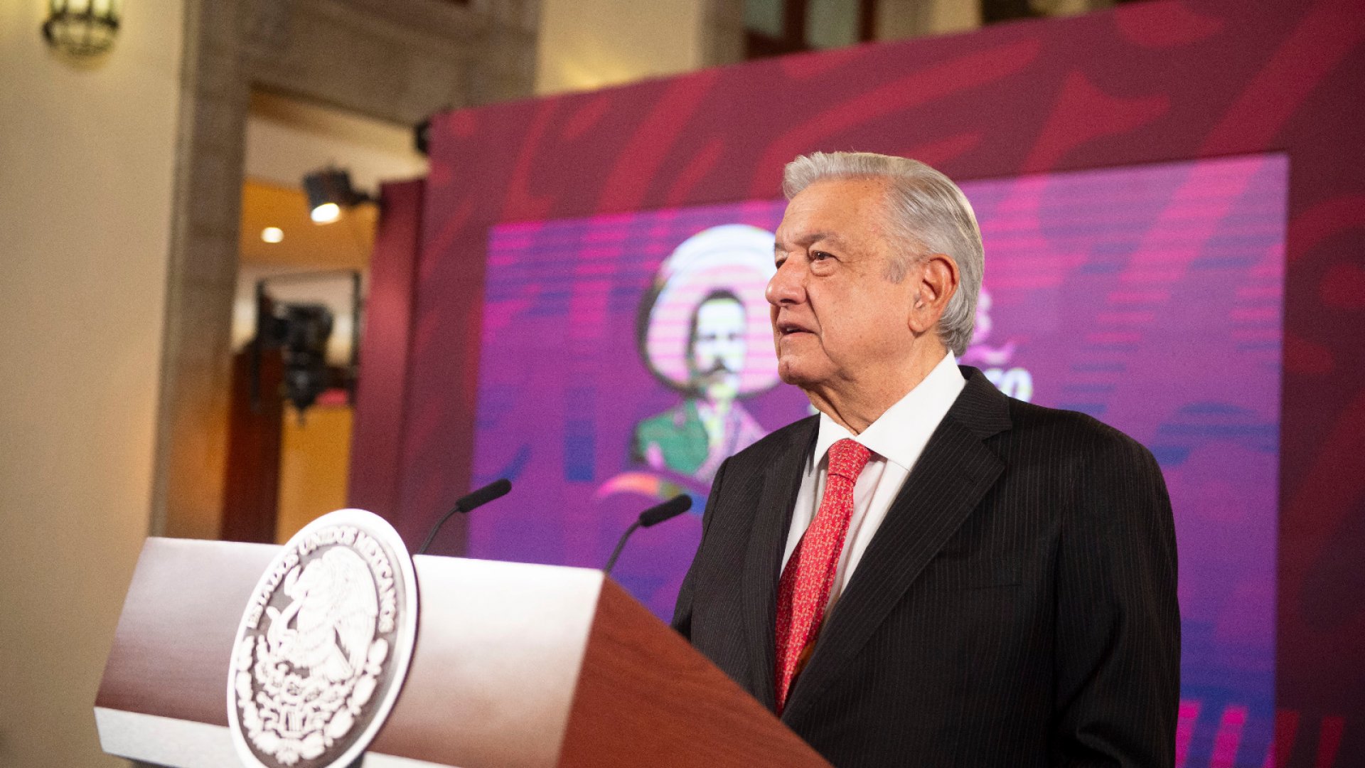 AMLO no descarta acudir a zona afectada por huracán Otis en Guerrero
