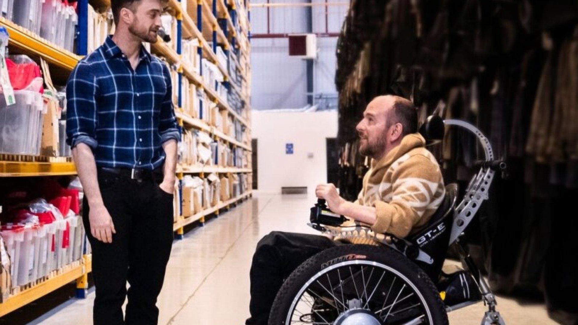Daniel Radcliffe produce documental sobre su doble de acción que quedó invalido en rodaje de 'Harry Potter'