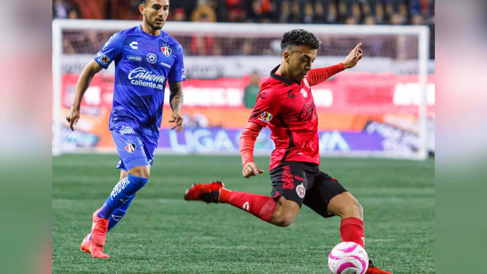 Atlas se aleja de la Fase Final al caer 2-0 ante Xolos