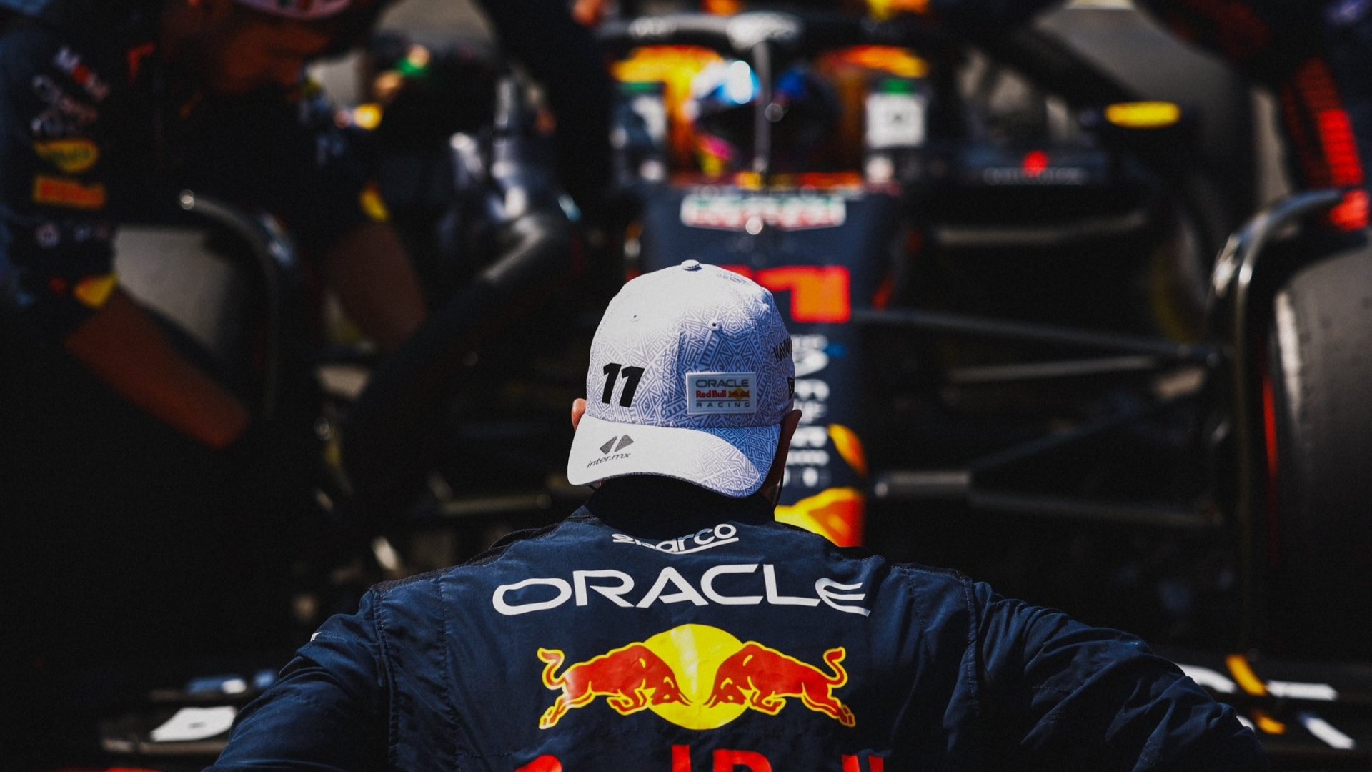 Tenemos las cosas claras, dice Marko sobre futuro de Checo Pérez