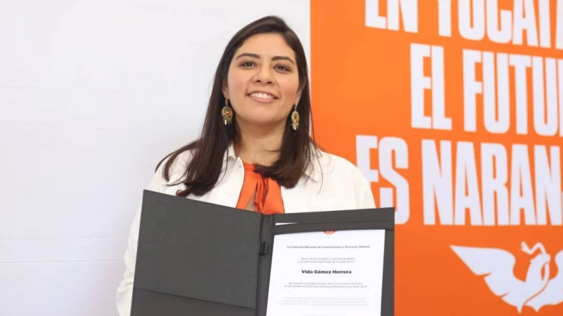 Vida Gómez se registra por MC para buscar la gubernatura de Yucatán