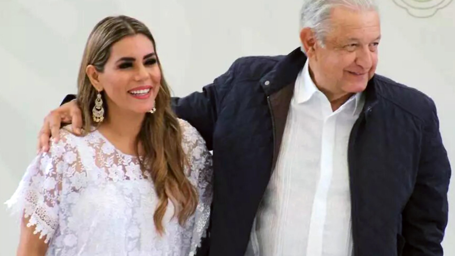 López Obrador da a conocer primera etapa de reconstrucción para Acapulco
