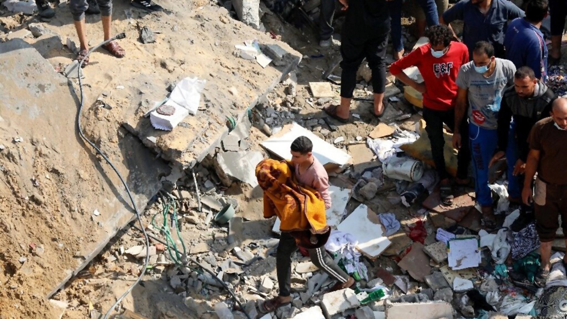 Ataque israelí cerca de escuela de ONU deja 27 muertos