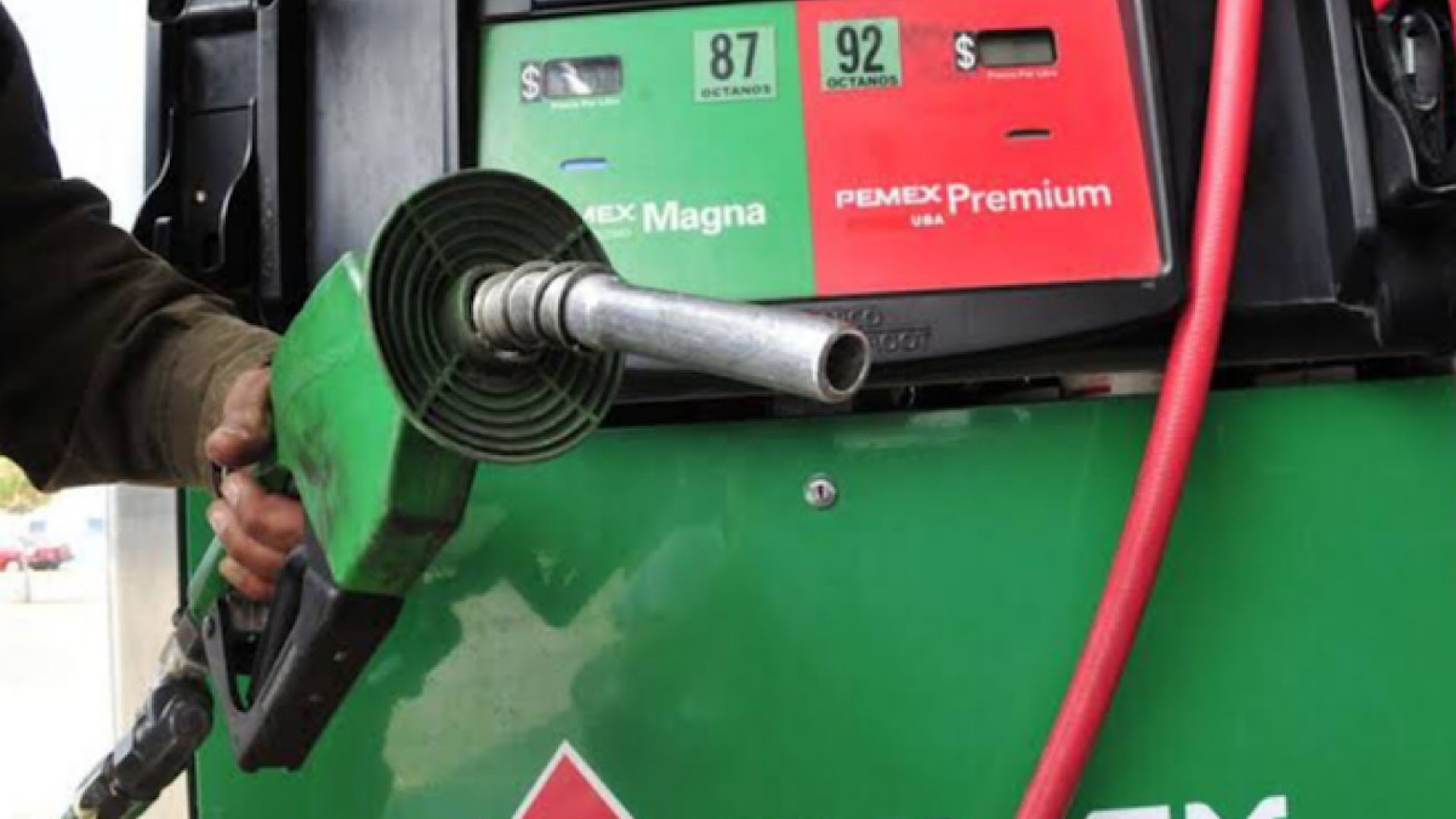 ¡Justo al bolsillo! Hacienda pasa tijera a estímulos fiscales a gasolina Magna y diesel 