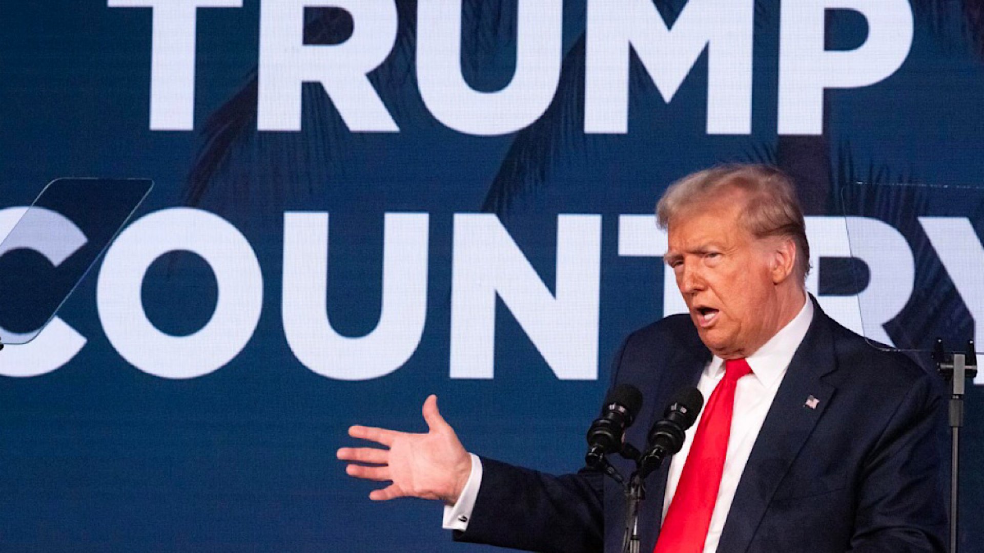 Procesaremos por tráfico de personas a los activistas que apoyen a las caravanas migrantes”, dice Trump en evento republicano en Florida