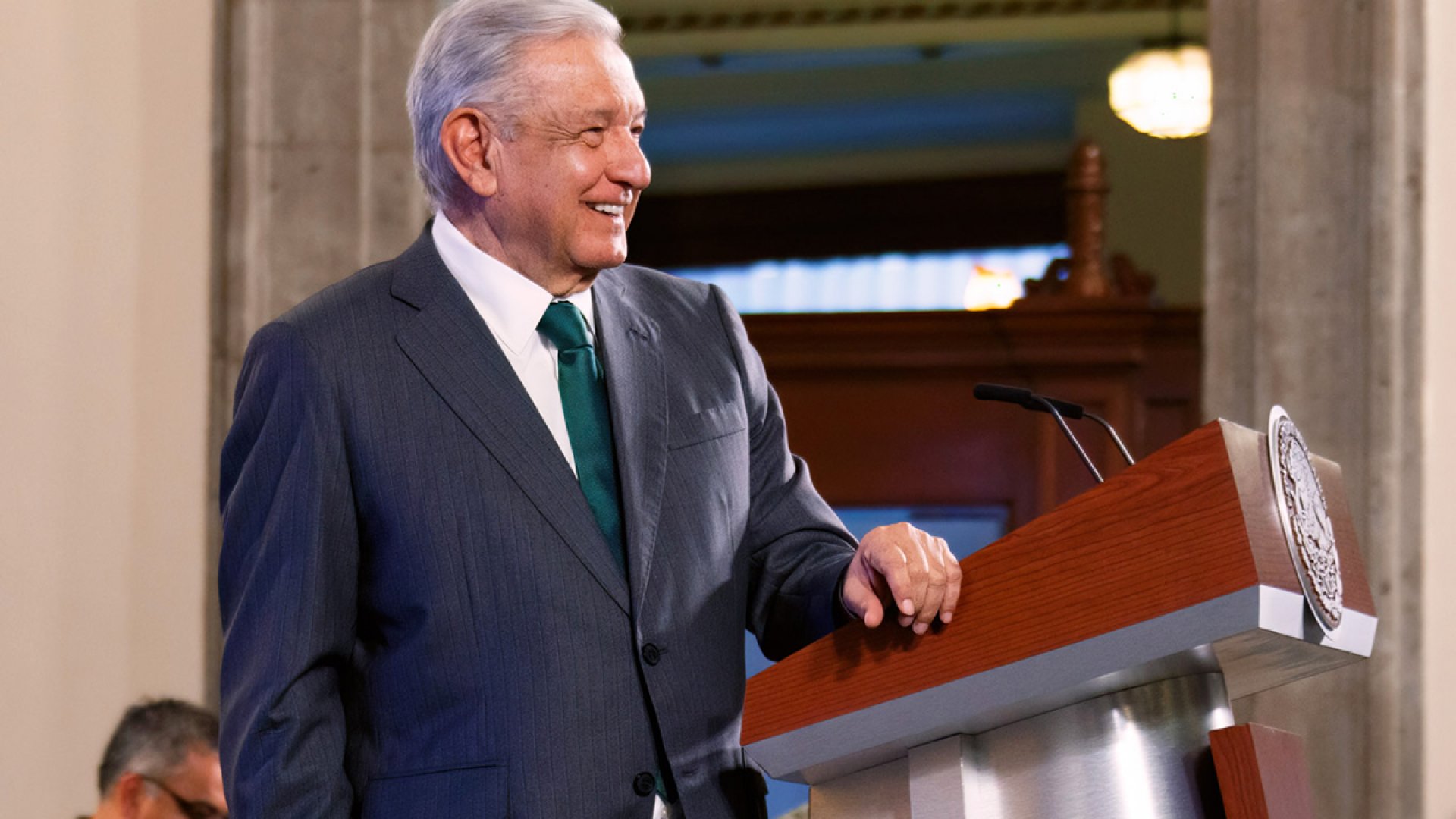 López Obrador celebra aprobación en lo general del Paquete Económico 2024