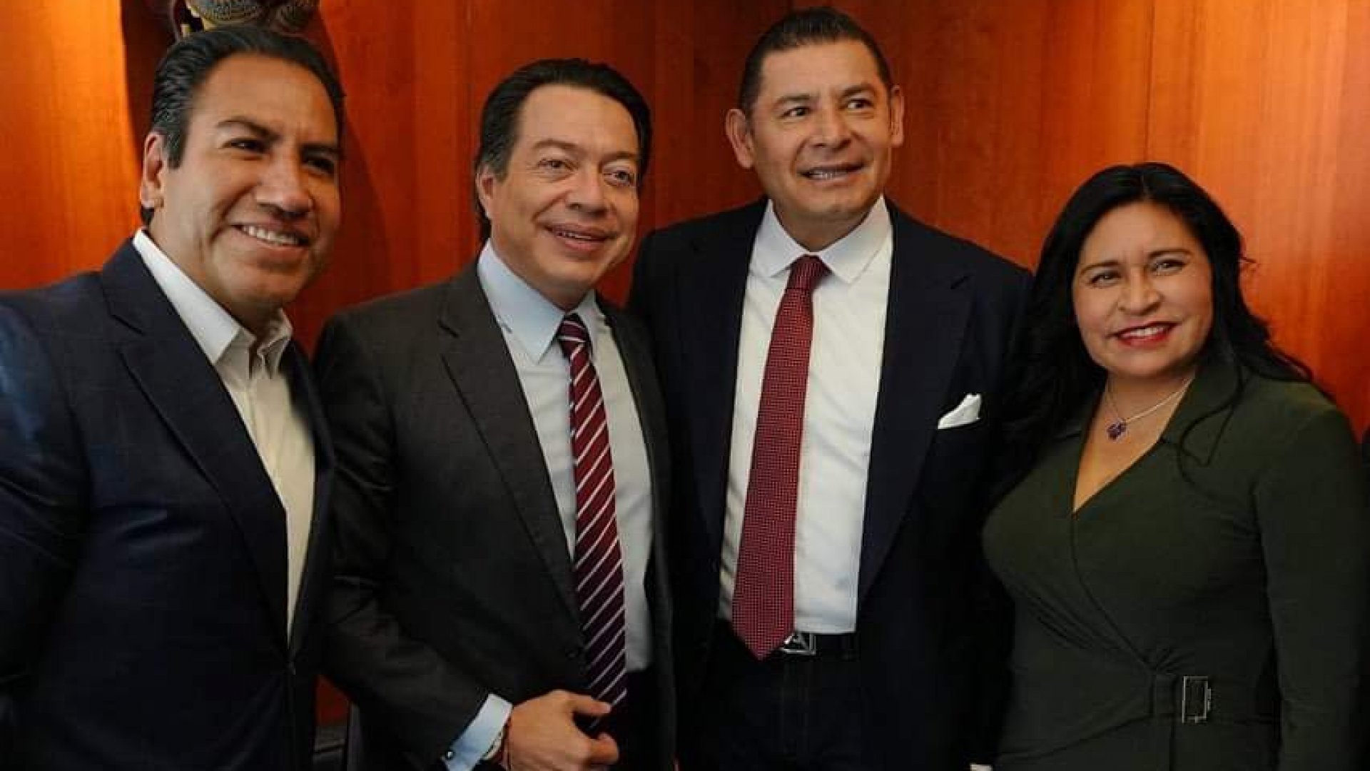 Preparan resultados de aspirantes de Morena para Puebla