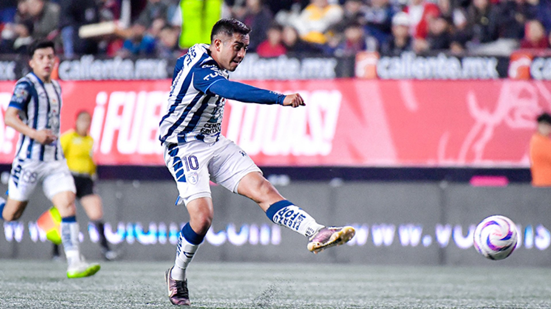 Elimina Pachuca a Xolos con triplete de Erick Sánchez