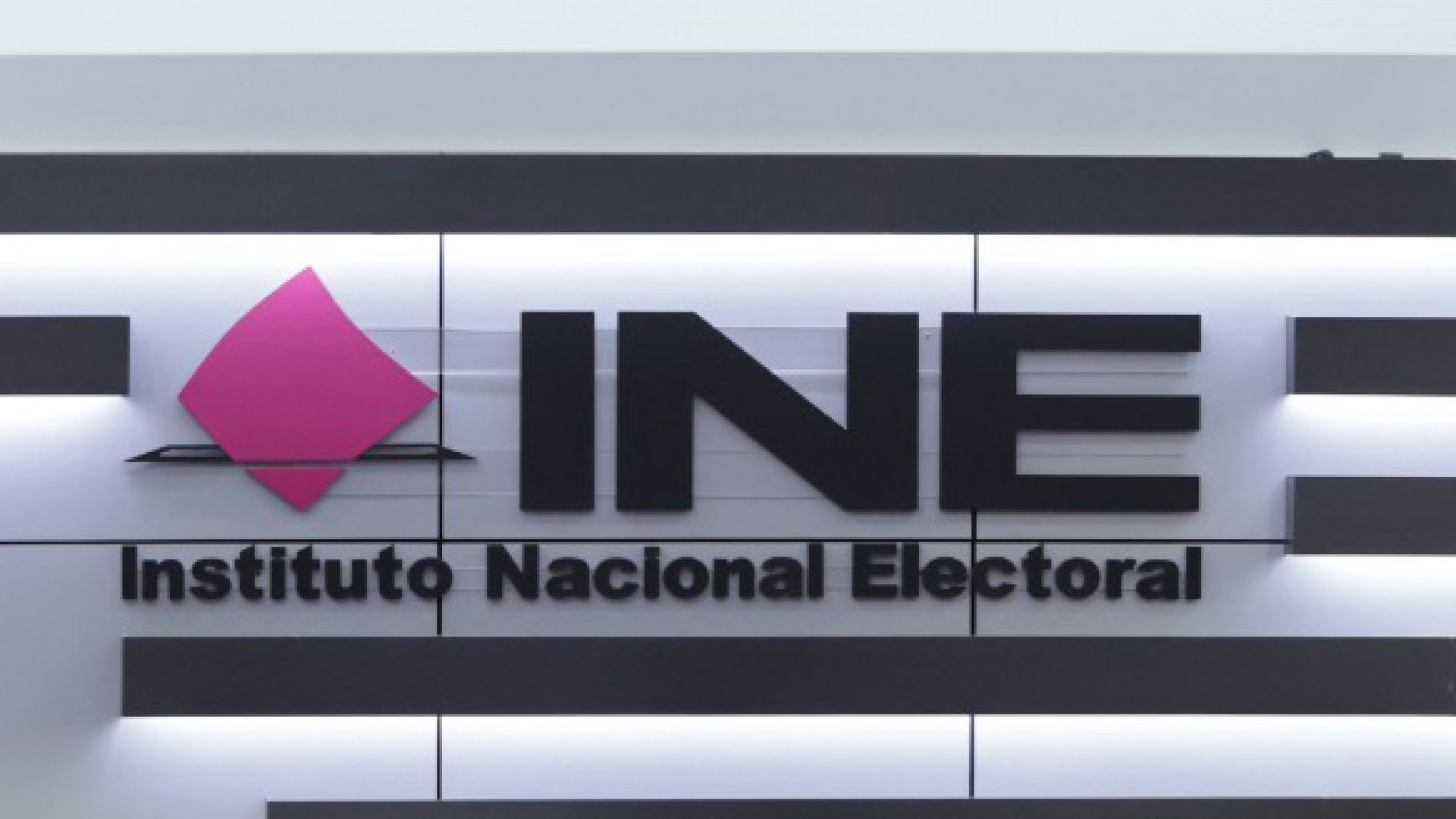Define INE fechas para debates presidenciales