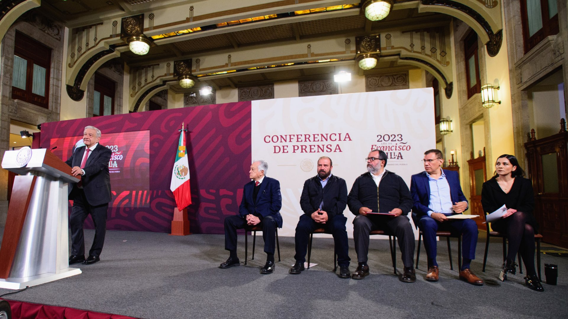 AMLO: CFE Telecomunicaciones e Internet para Todos garantizan derecho a la información