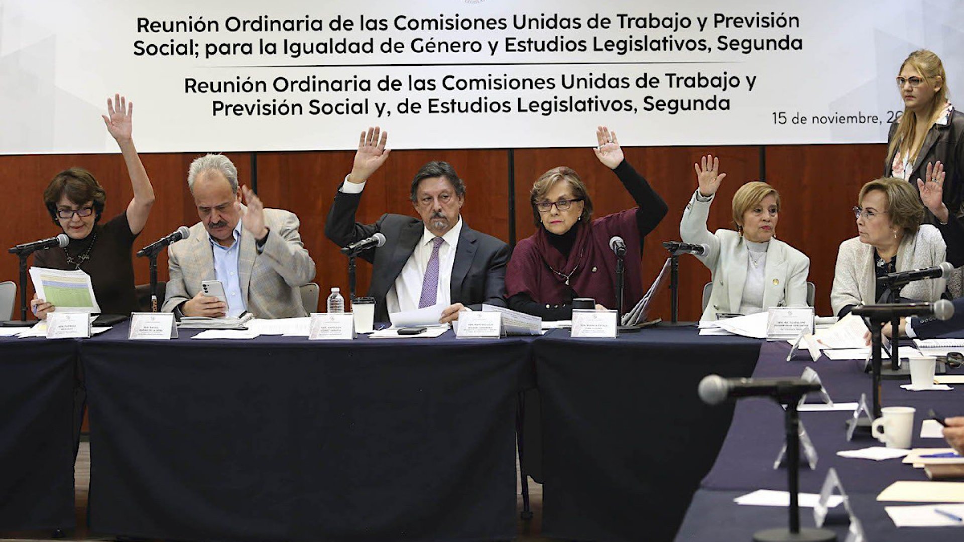 Aprueban dictamen de equidad salarial, pese a petición de frenado de la Liga MX Femenil