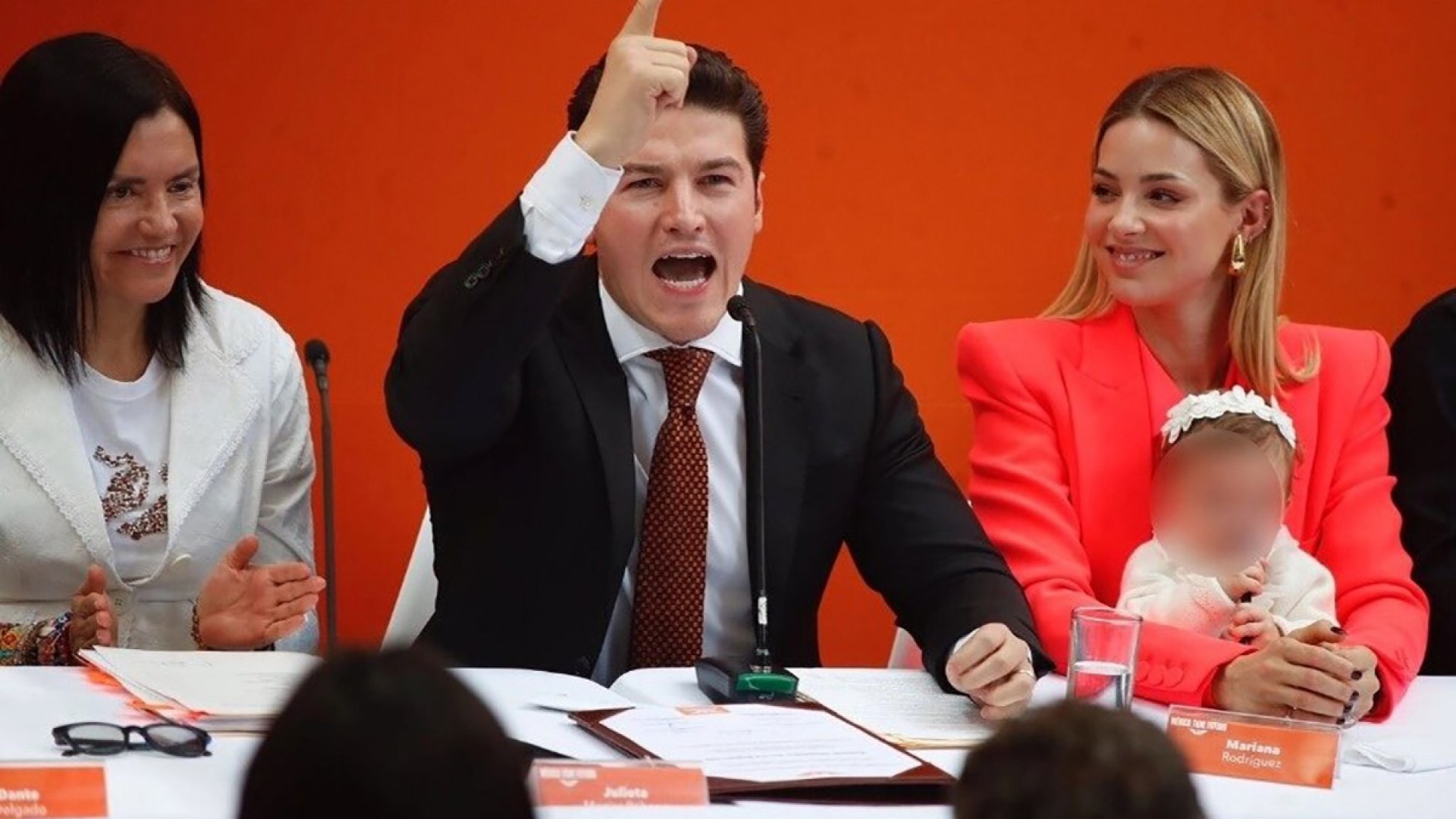 Samuel García presume sus ‘logros’ horas antes del inicio de la precampaña