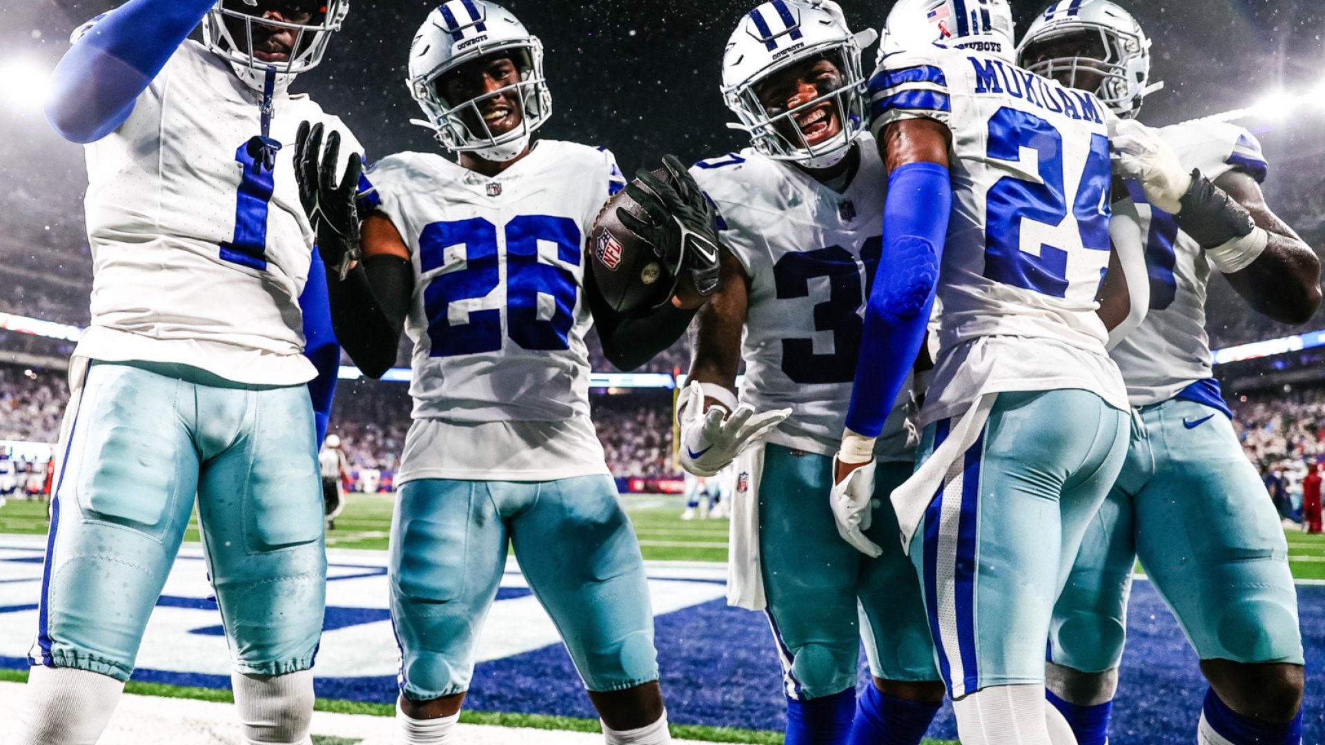 Los Cowboys aplastan a los Commanders con récords incluidos en el Thanksgiving Day