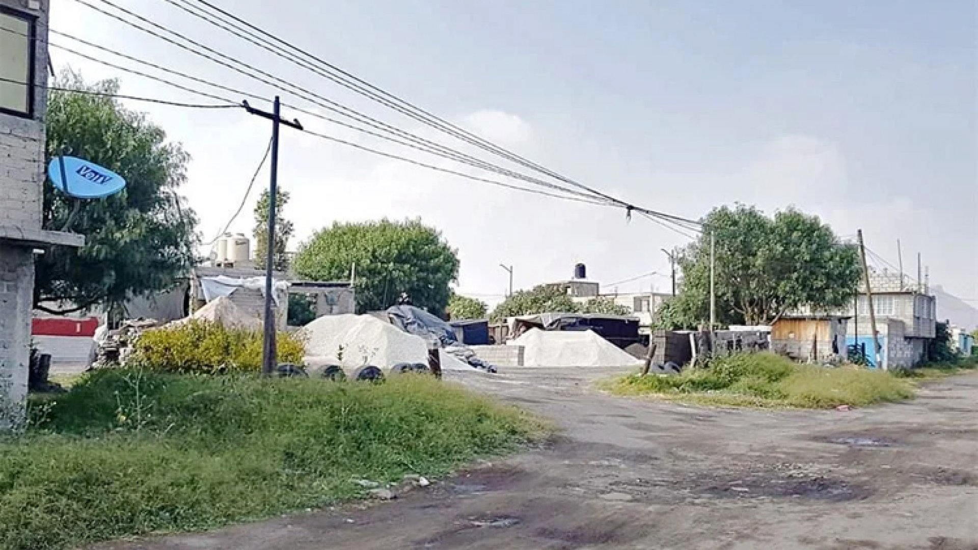 Intentan contener invasiones en Tláhuac