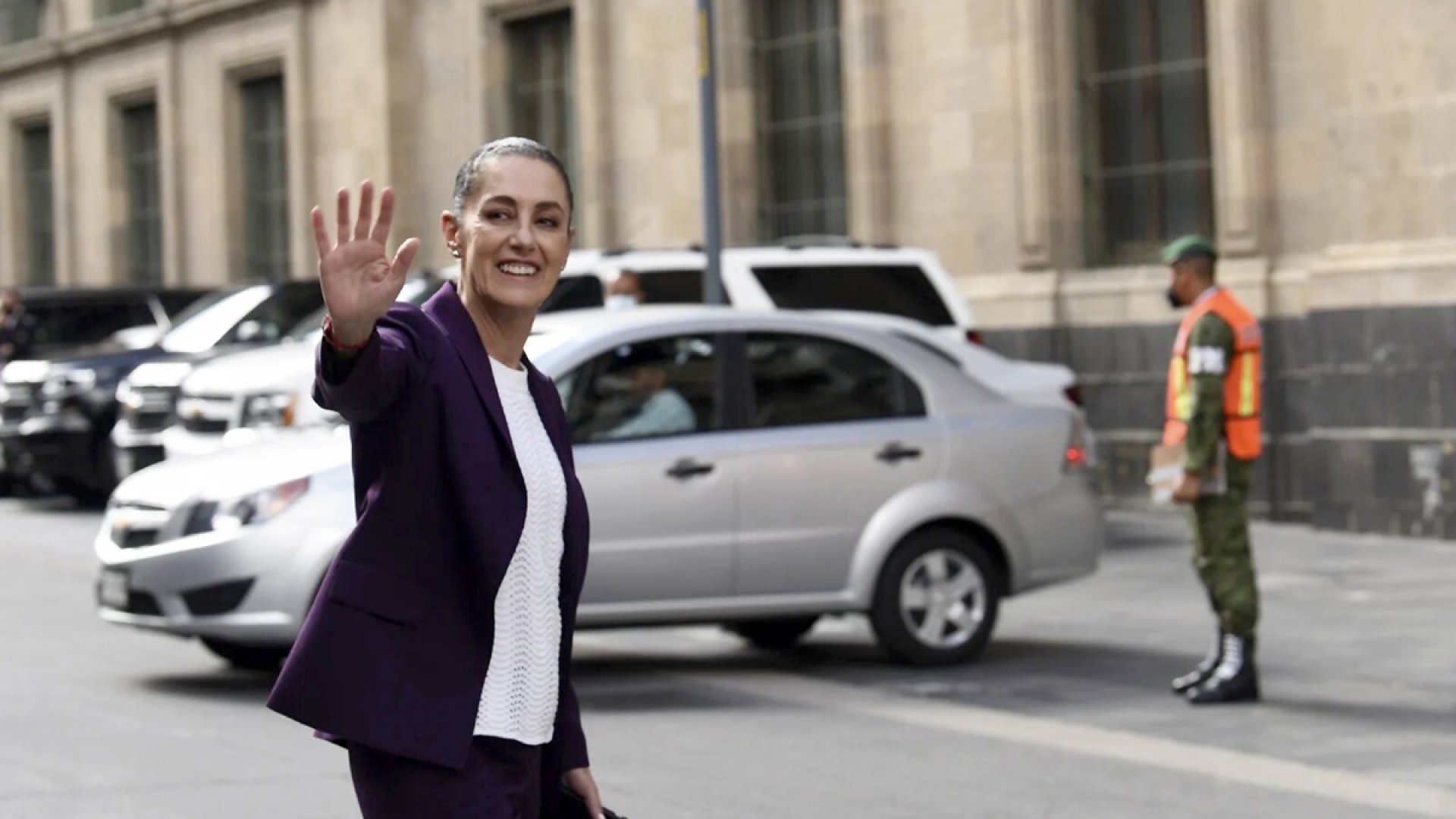 Claudia sostiene cónclave con AMLO en Palacio Nacional