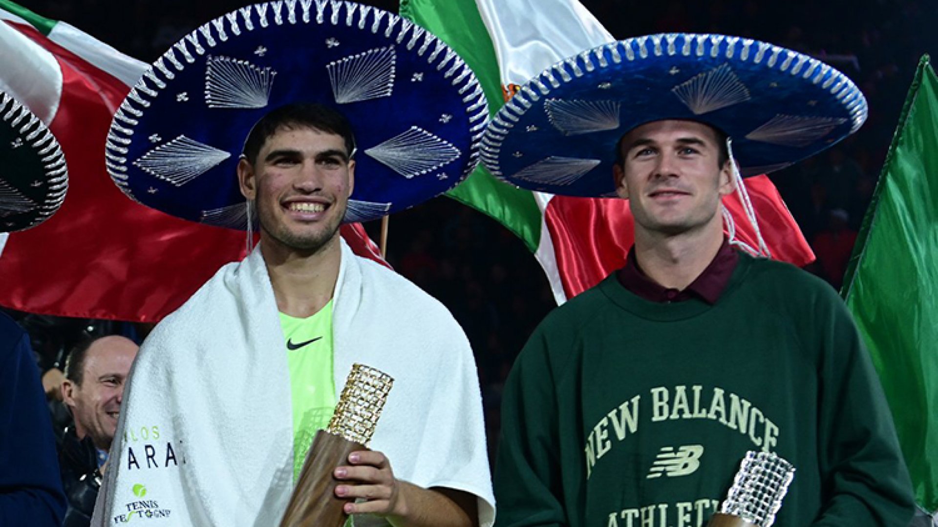 Es Carlos Alcaraz el nuevo consentido de la afición mexicana
