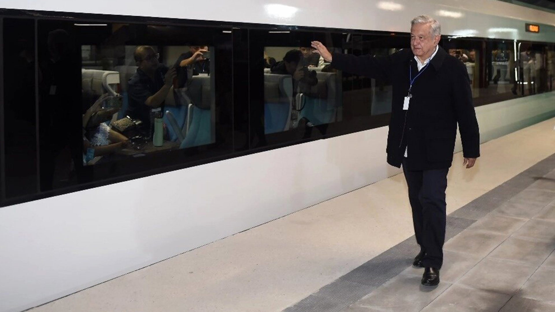 ¡AMLO hizo el recorrido! Llega Tren Maya a Ciudad de Palenque, Chiapas