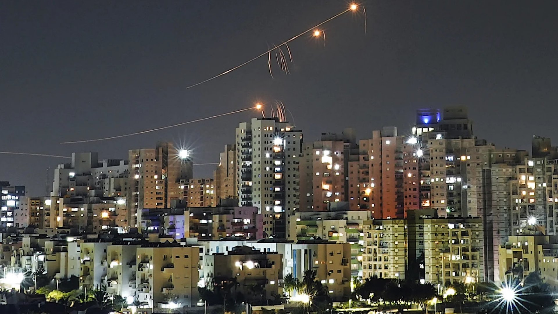 Israel lanza nuevos ataques contra Gaza tras fin de tregua con Hamás