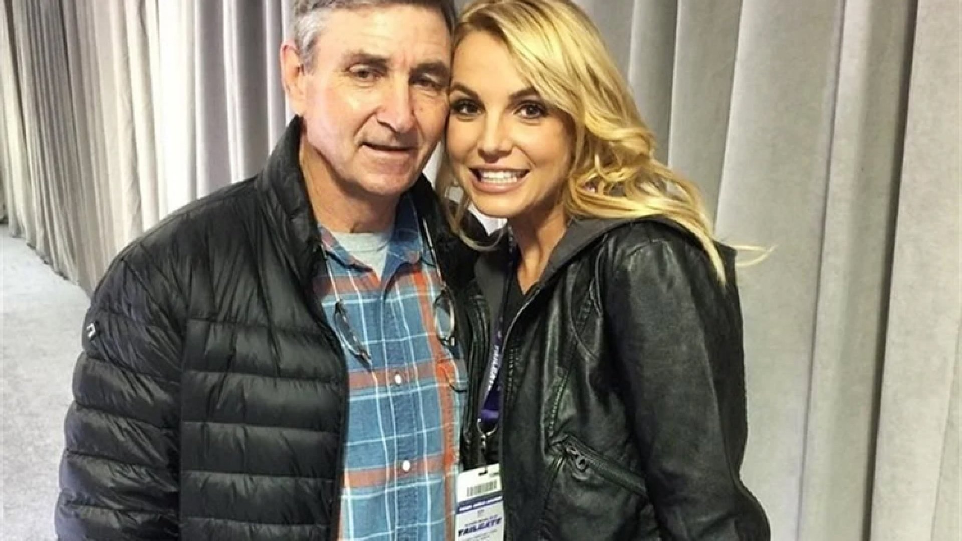 Le amputan pierna al papá de Britney Spears por infección