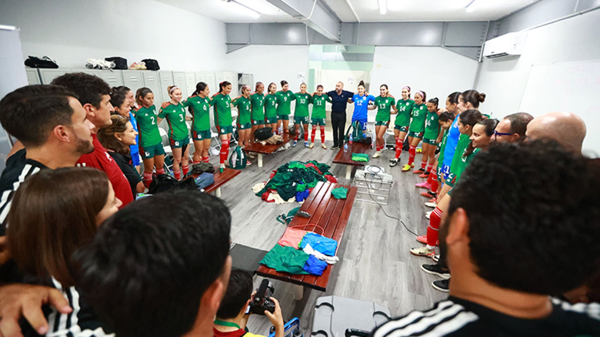 Termina Tri femenil invicto el 2023