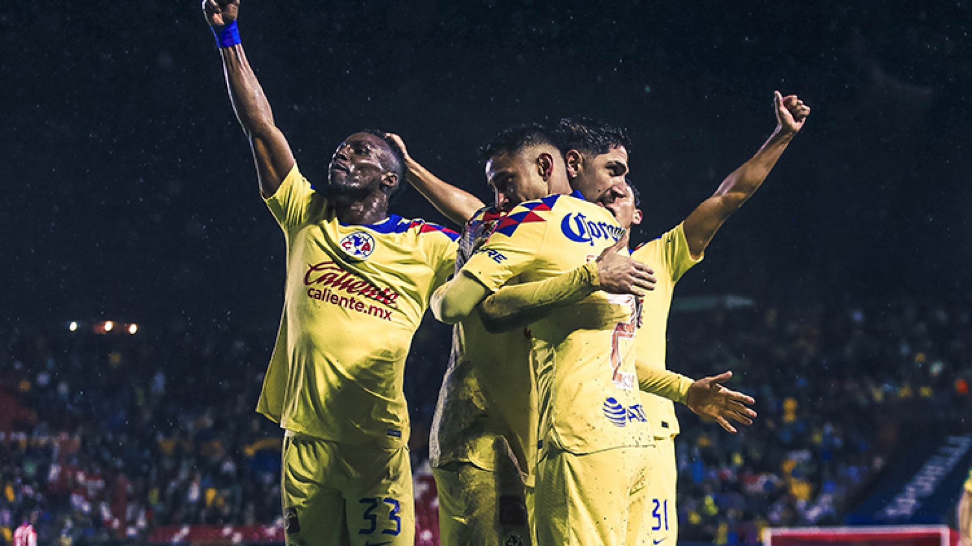Arrolla América a San Luis y pone dos pies en la Final