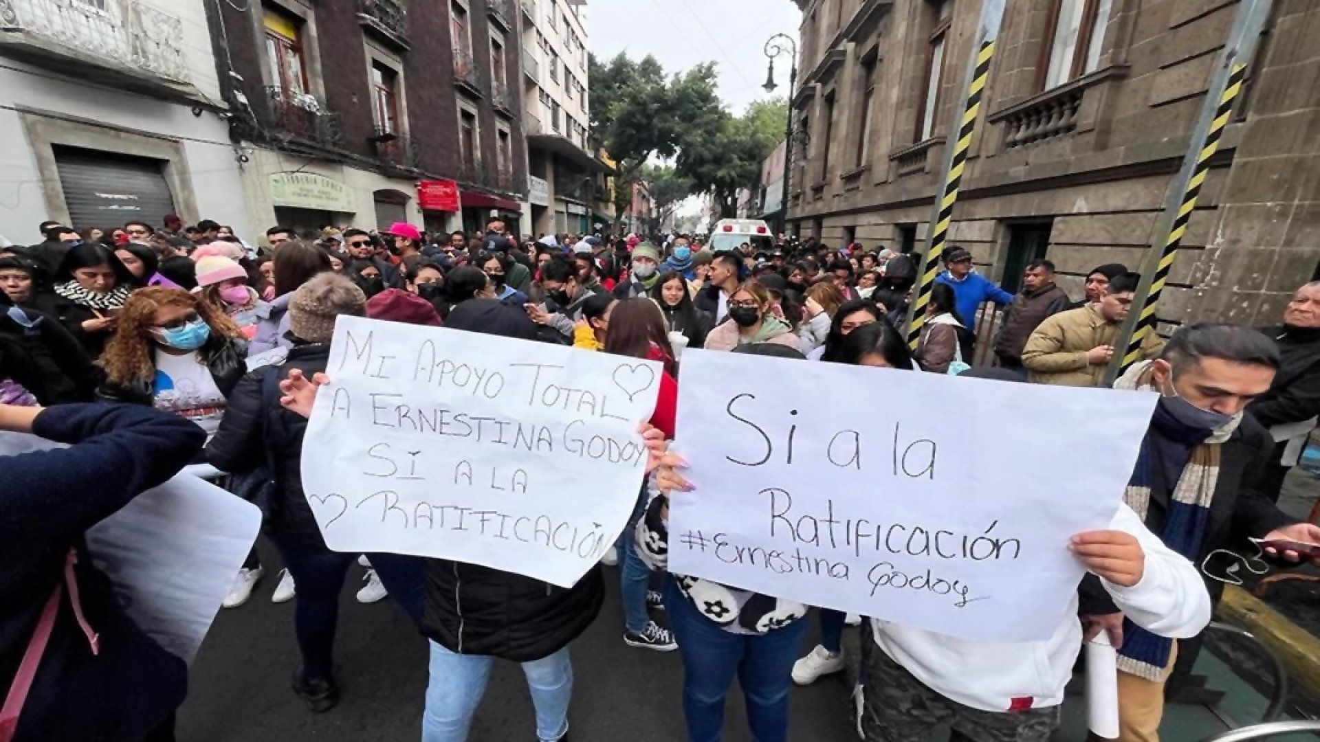 Inicia sesión del Congreso; buscan morenistas ratificación de la fiscal, Ernestina Godoy Ramos